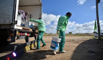 SE RECIBIERON MATERIALES PARA LAS OBRAS DE LOS TECHOS DE LAS ESCUELAS